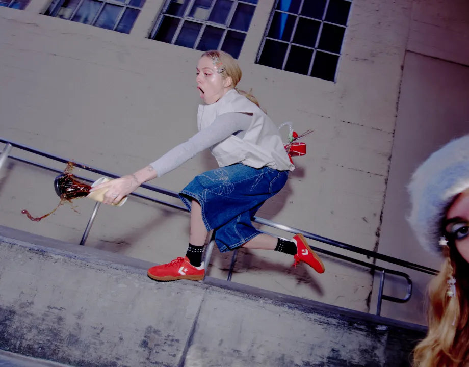 Unisex Converse Run Star Trainer Shoes Red / White / Honey