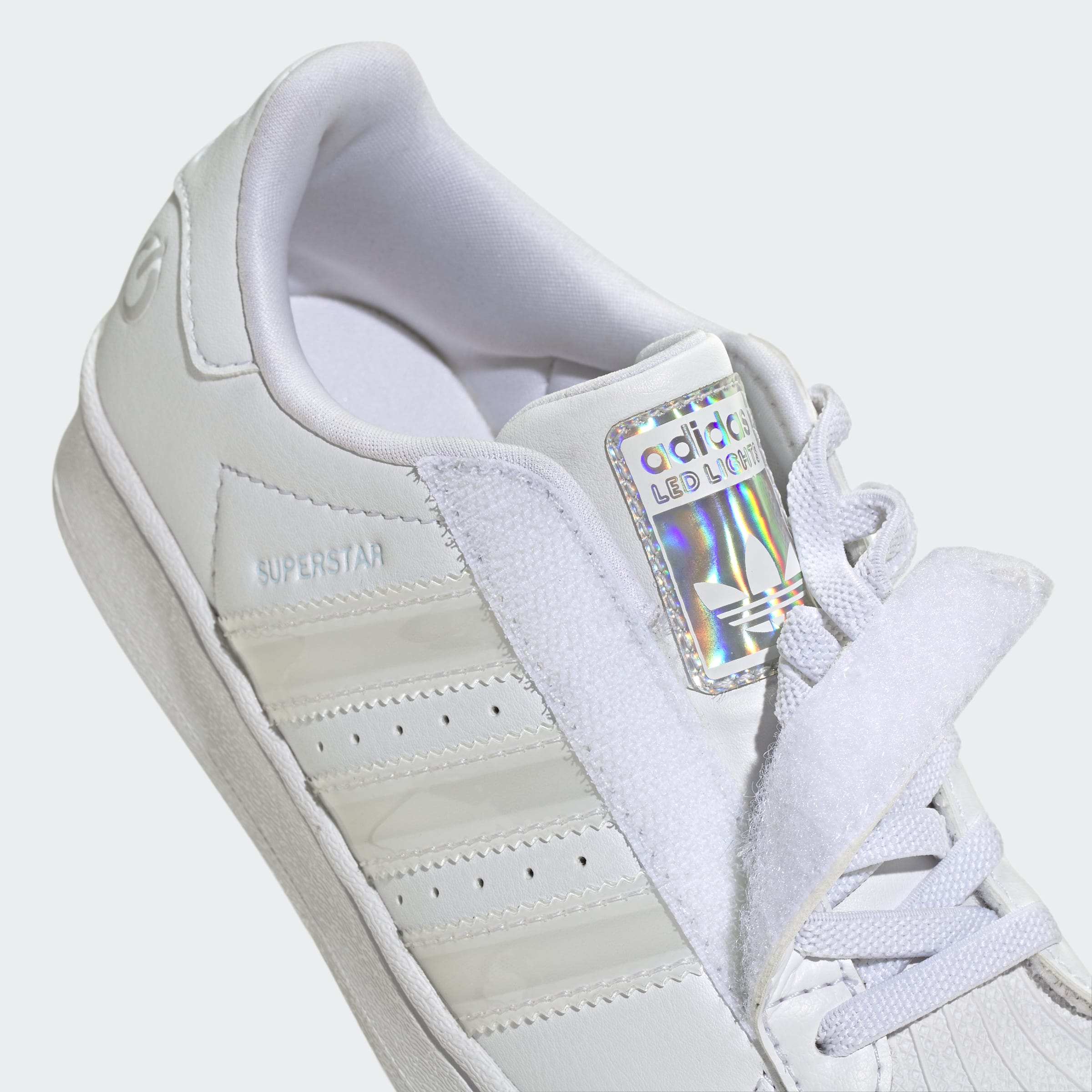 Little Kids adidas Originals Superstar LED Lights Comfort Closure Elastic Lace Shoes Cloud White