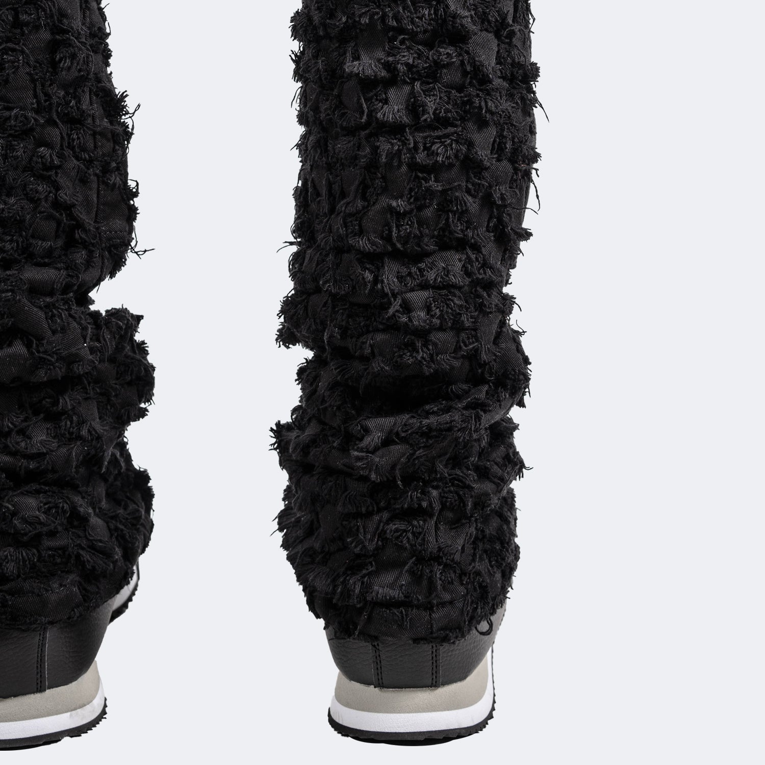 Men's TWO MILL TWENTY Frayed Texture Slim Boot Jeans Black