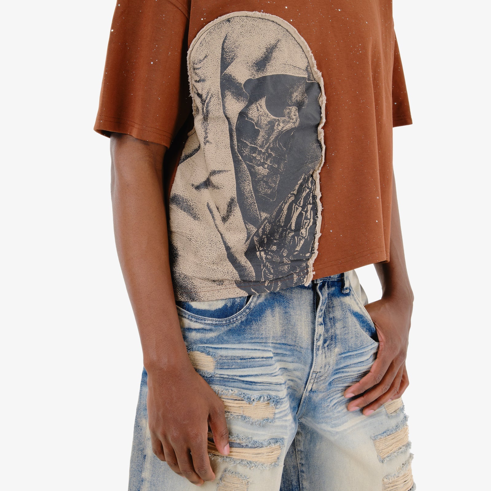 Men's Copper Rivet Praying For My Enemies T-Shirt Brown