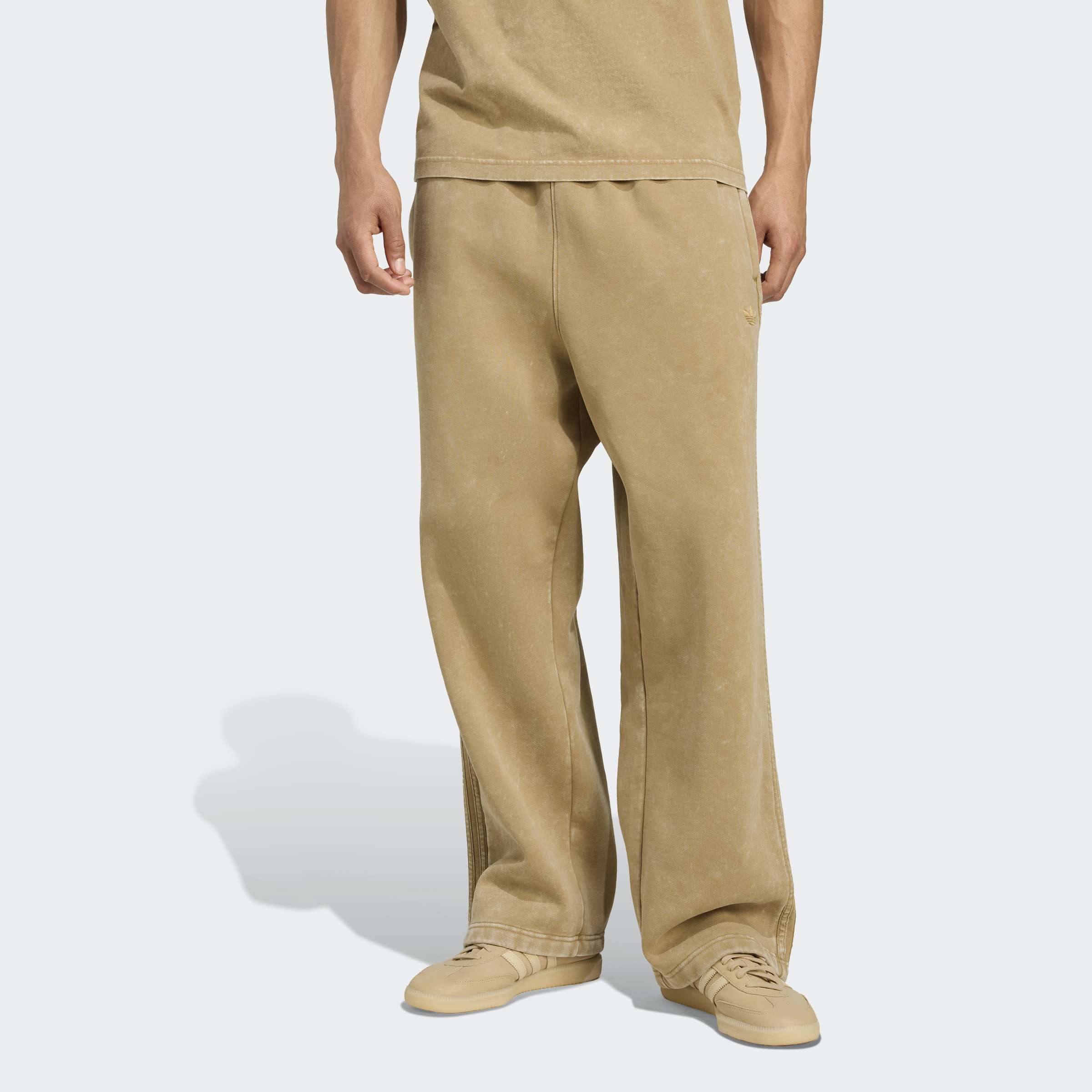 Men's adidas Originals Washed Sweat Pant Cardboard