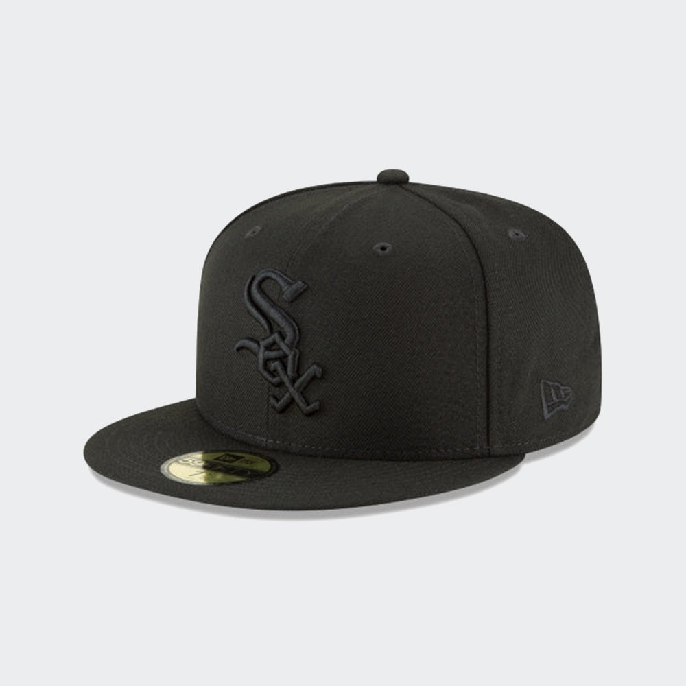 New Era Chicago White Sox Blackout Basic 59FIFTY Fitted