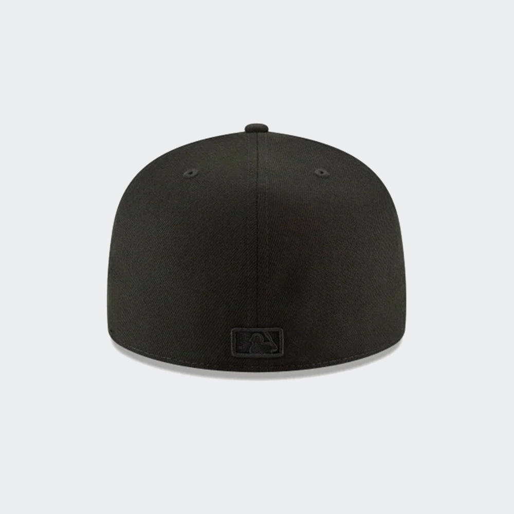 New Era Chicago White Sox Blackout Basic 59FIFTY Fitted
