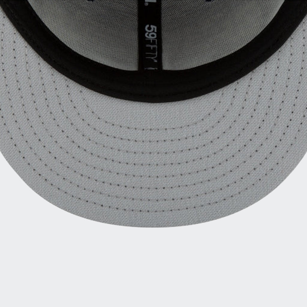 New Era Chicago White Sox Blackout Basic 59FIFTY Fitted