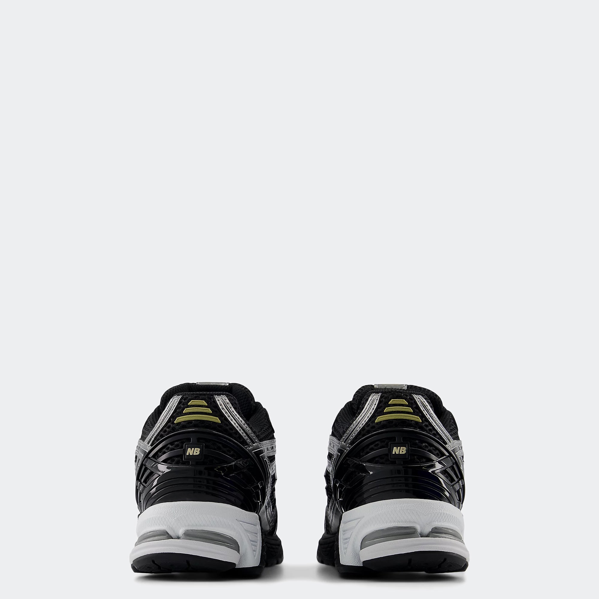 Unisex New Balance 1906R Shoes Black