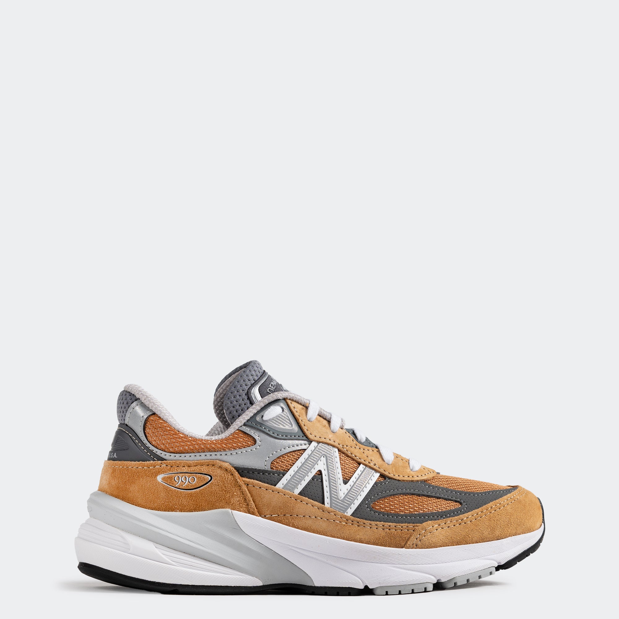 Unisex New Balance Made in USA 990v6 Shoes Workwear with Grey