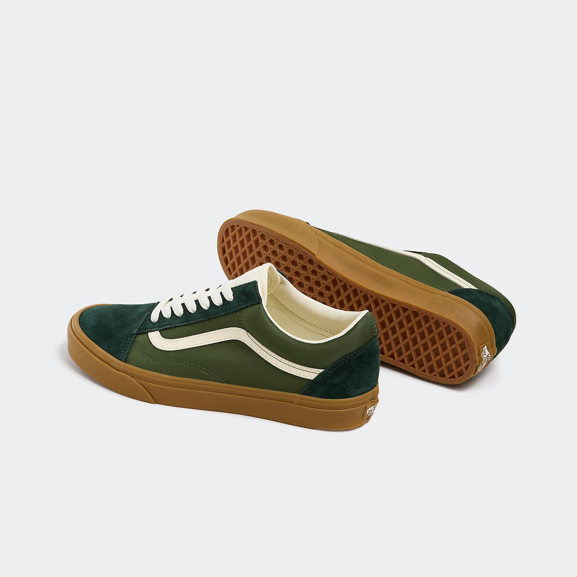Men's Vans Canvas Old Skool Shoes Sporty Green Gum