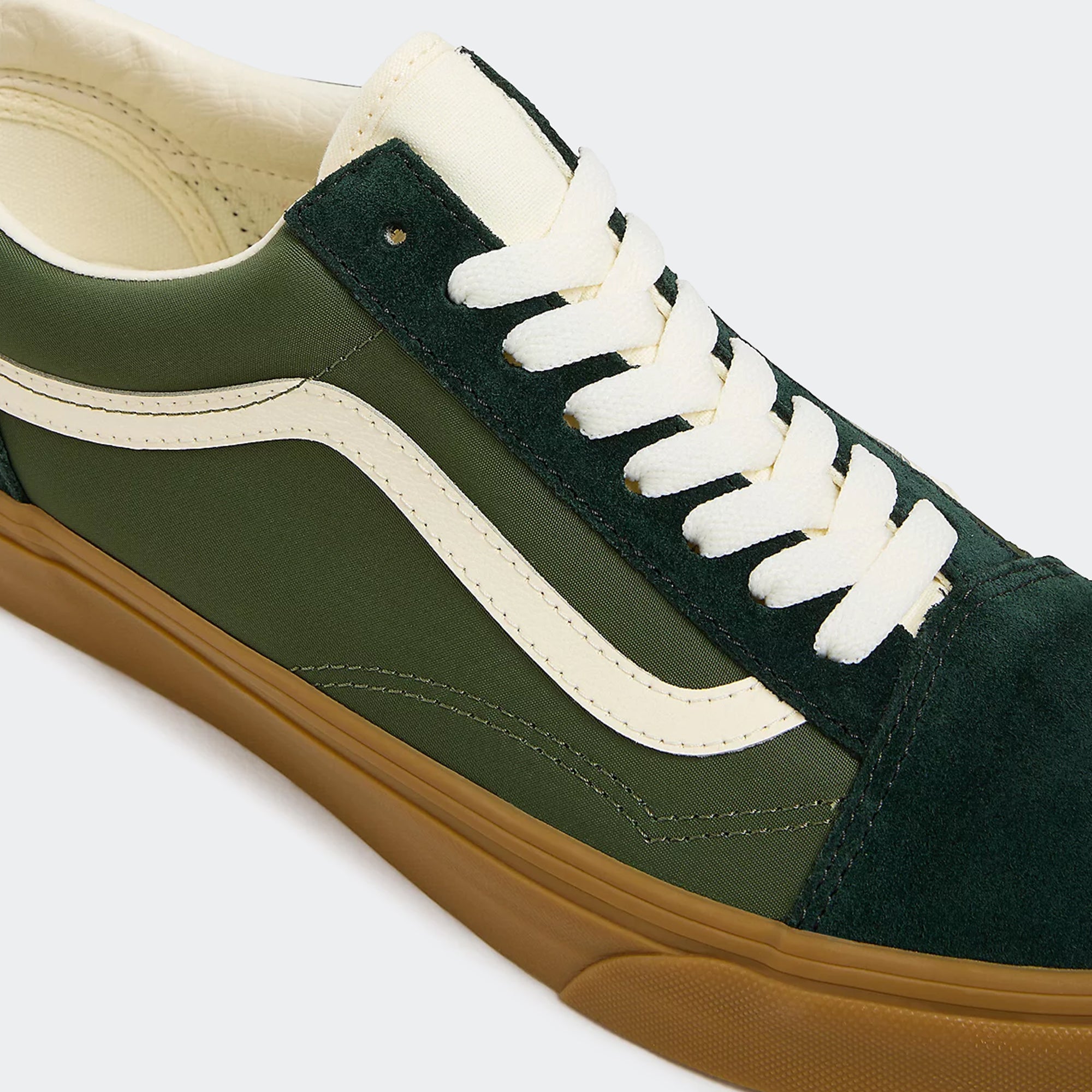 Men's Vans Canvas Old Skool Shoes Sporty Green Gum