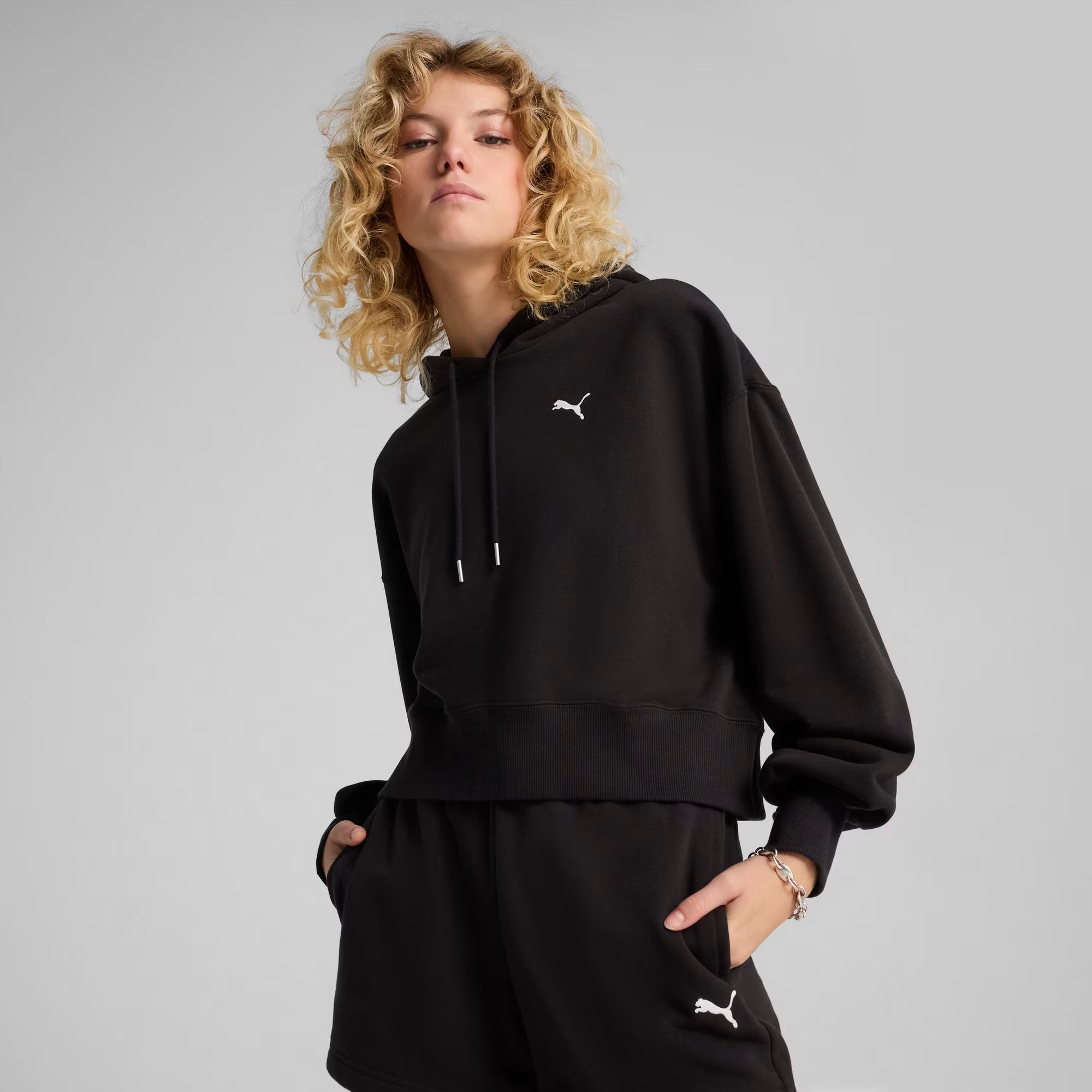 Women's PUMA Wardrobe Essentials Relaxed Cropped Hoodie Black