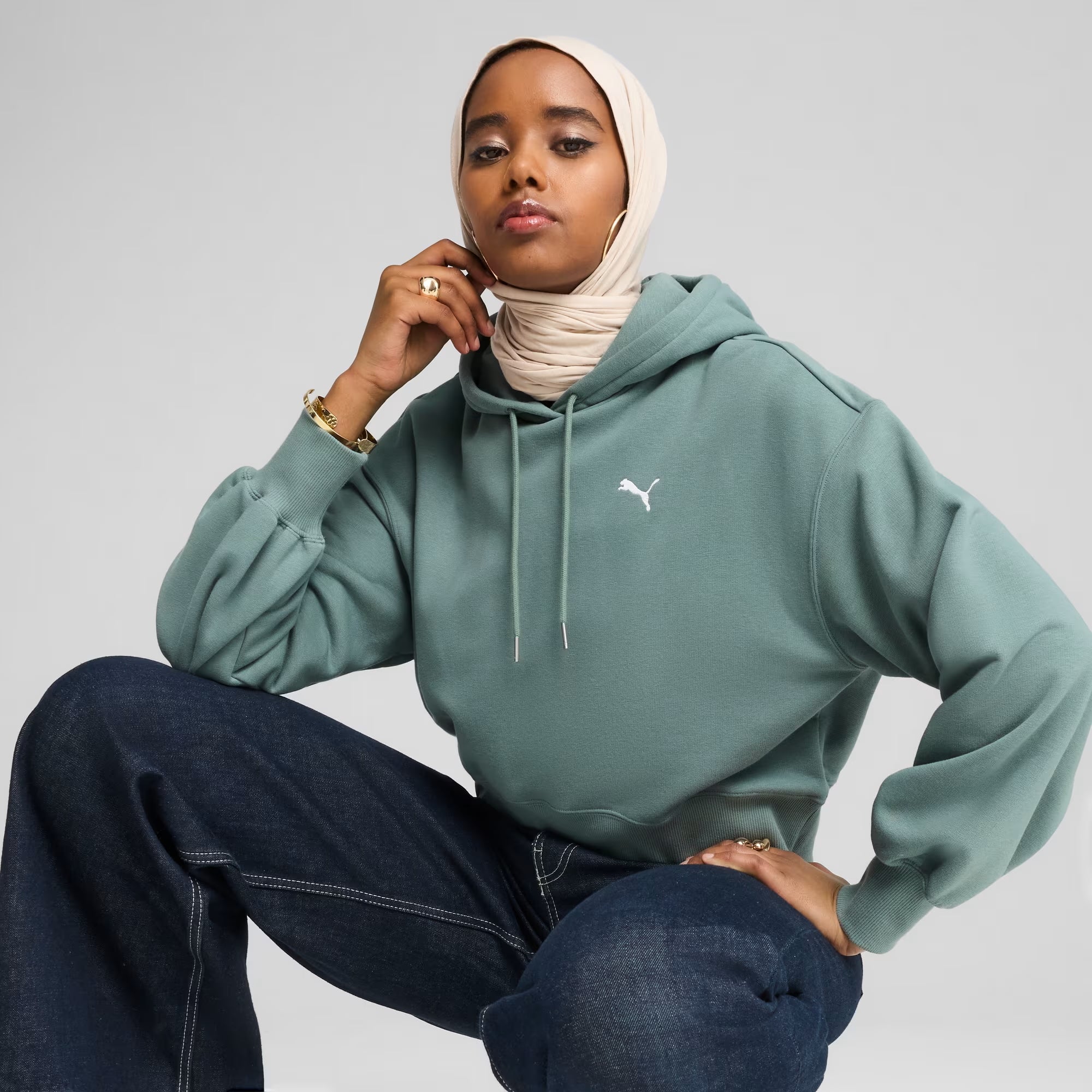 Women's PUMA Wardrobe Essentials Relaxed Cropped Hoodie Green Moon