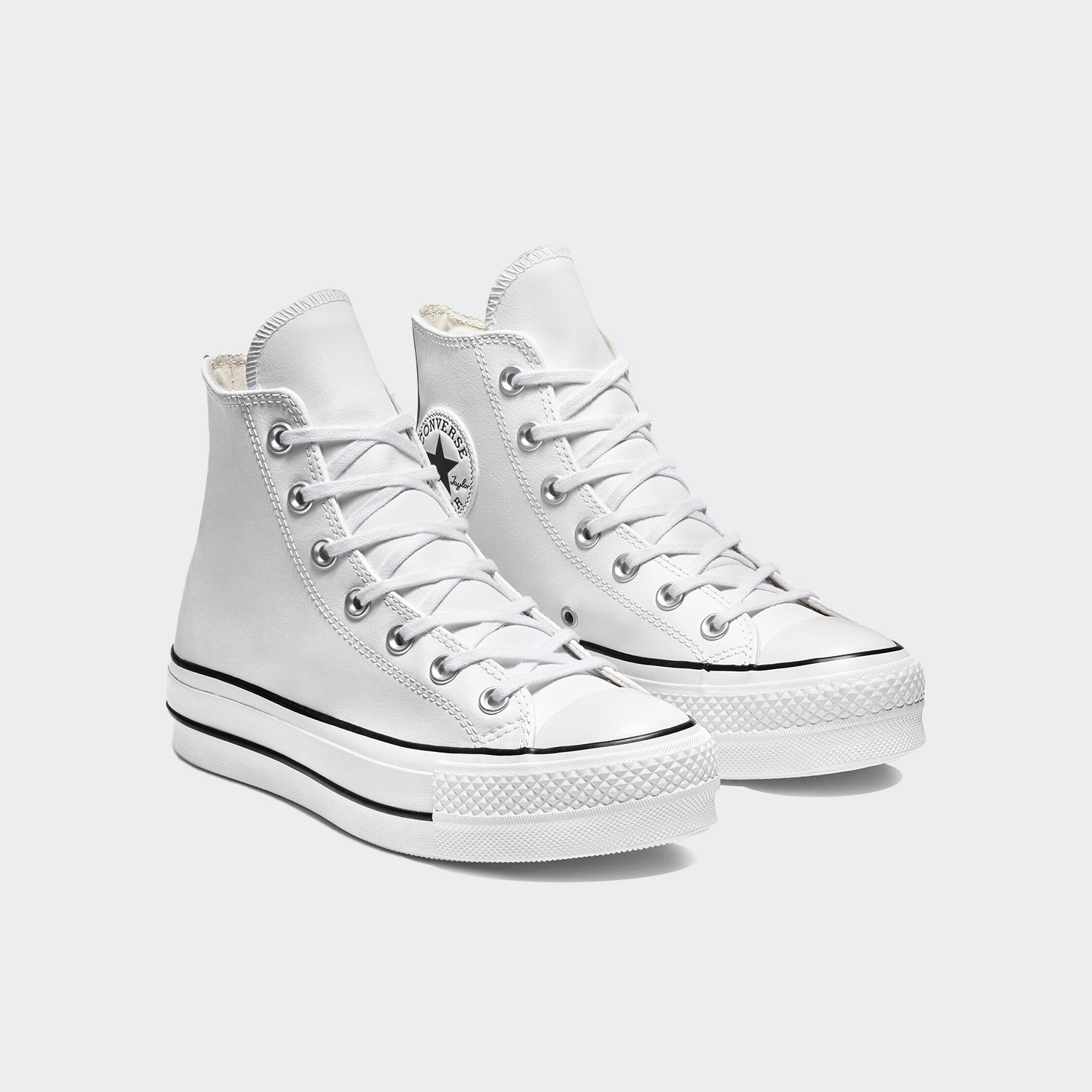 Women's Converse Clean Leather Platform Chuck Taylor All Star Shoes White