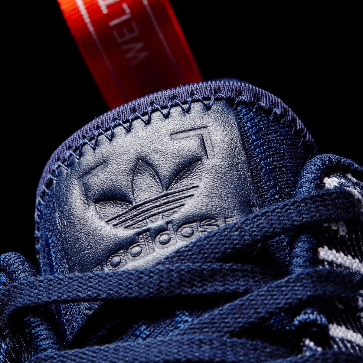 Men's adidas Originals NMD_R2 Primeknit Shoes Collegiate Navy