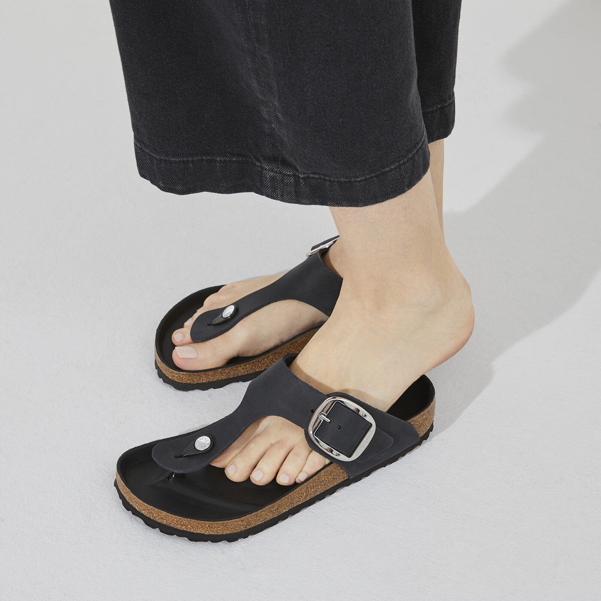 Women's BIRKENSTOCK Gizeh Big Buckle Oiled Leather Black