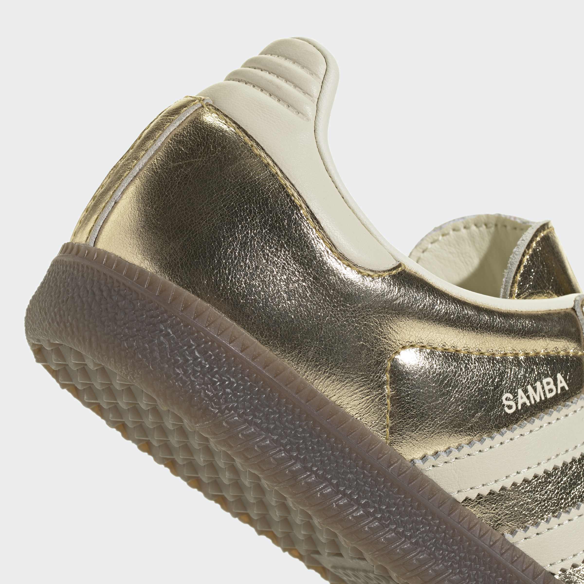 Women's adidas Originals Samba OG Shoes Gold Metallic
