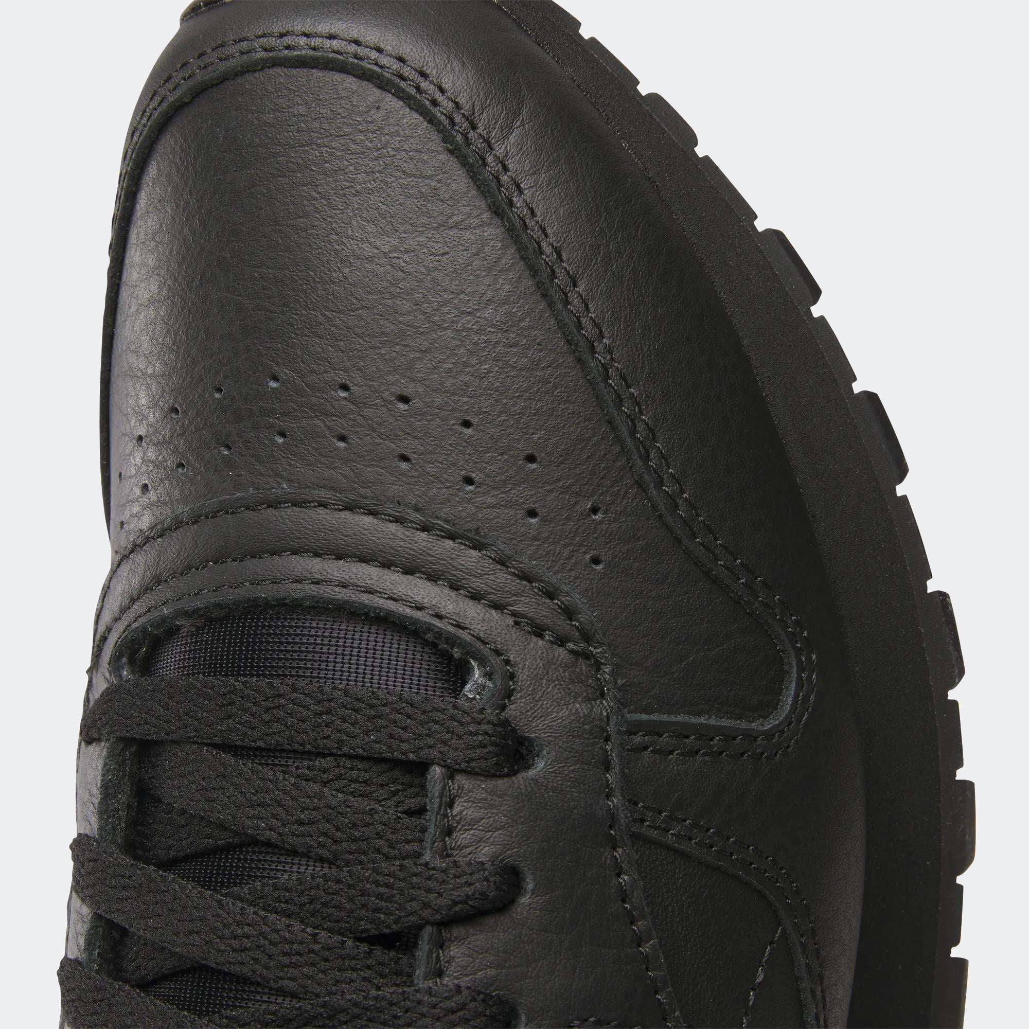 Men's Reebok Classic Leather Shoes Black / Pure Grey 5
