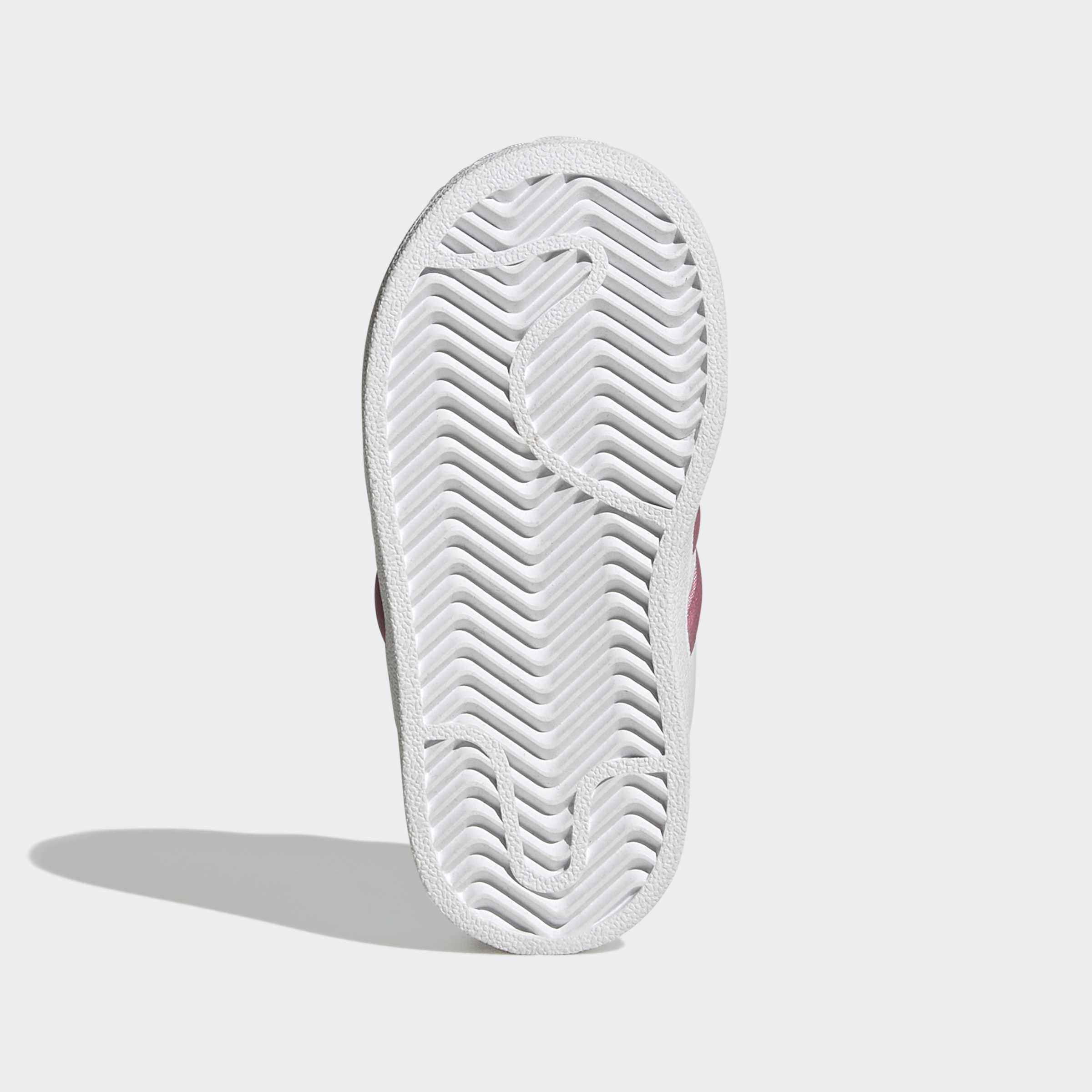 Toddlers adidas Originals Disney Superstar II Comfort Closure Shoes Alice in Wonderland