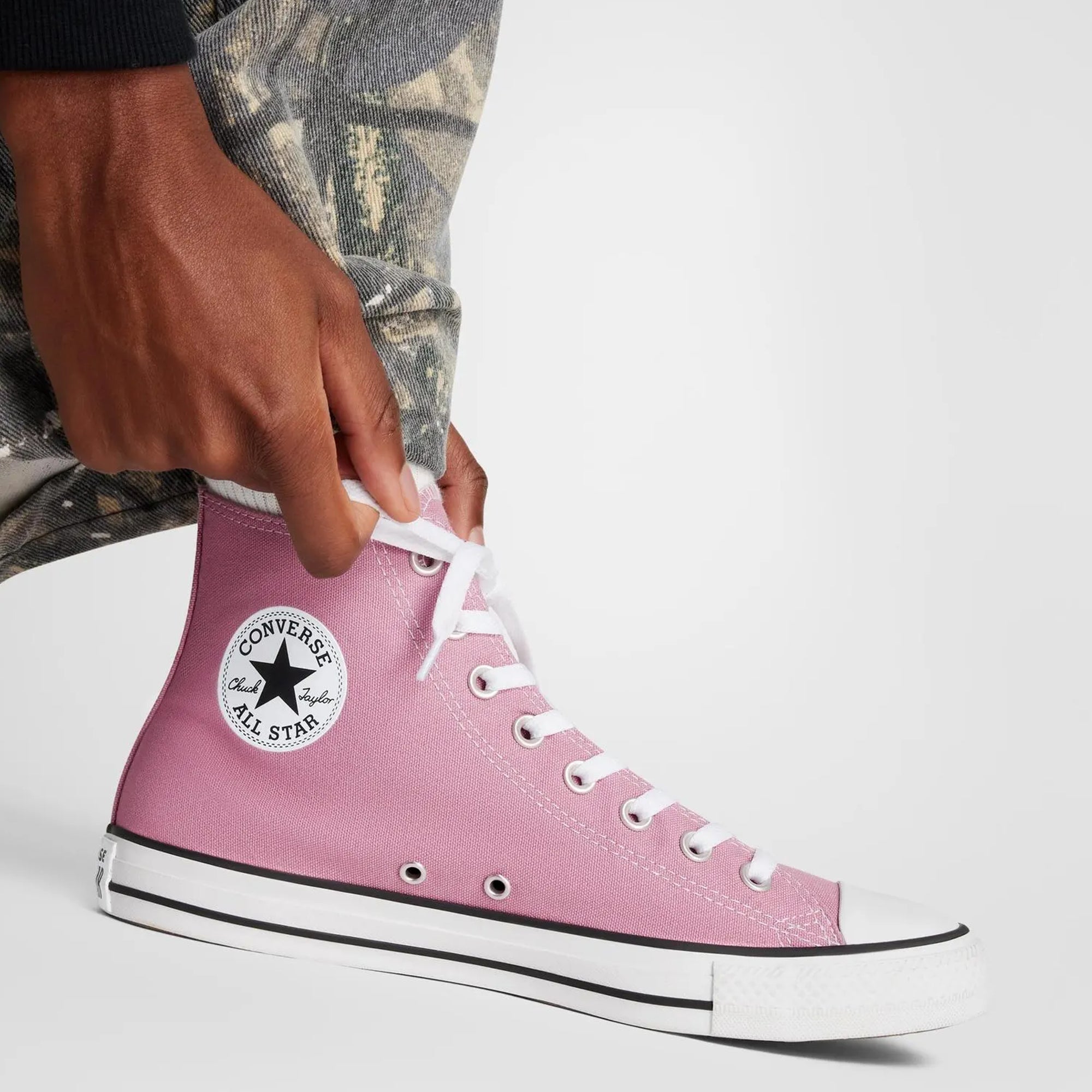 Unisex Converse Chuck Taylor All Star Canvas High Top Shoe Cliffside Rose