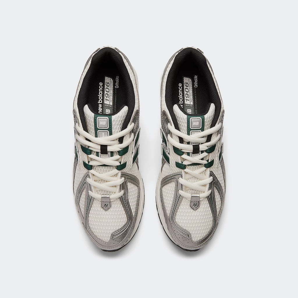 Unisex New Balance 1906R Shoes Silver Metallic