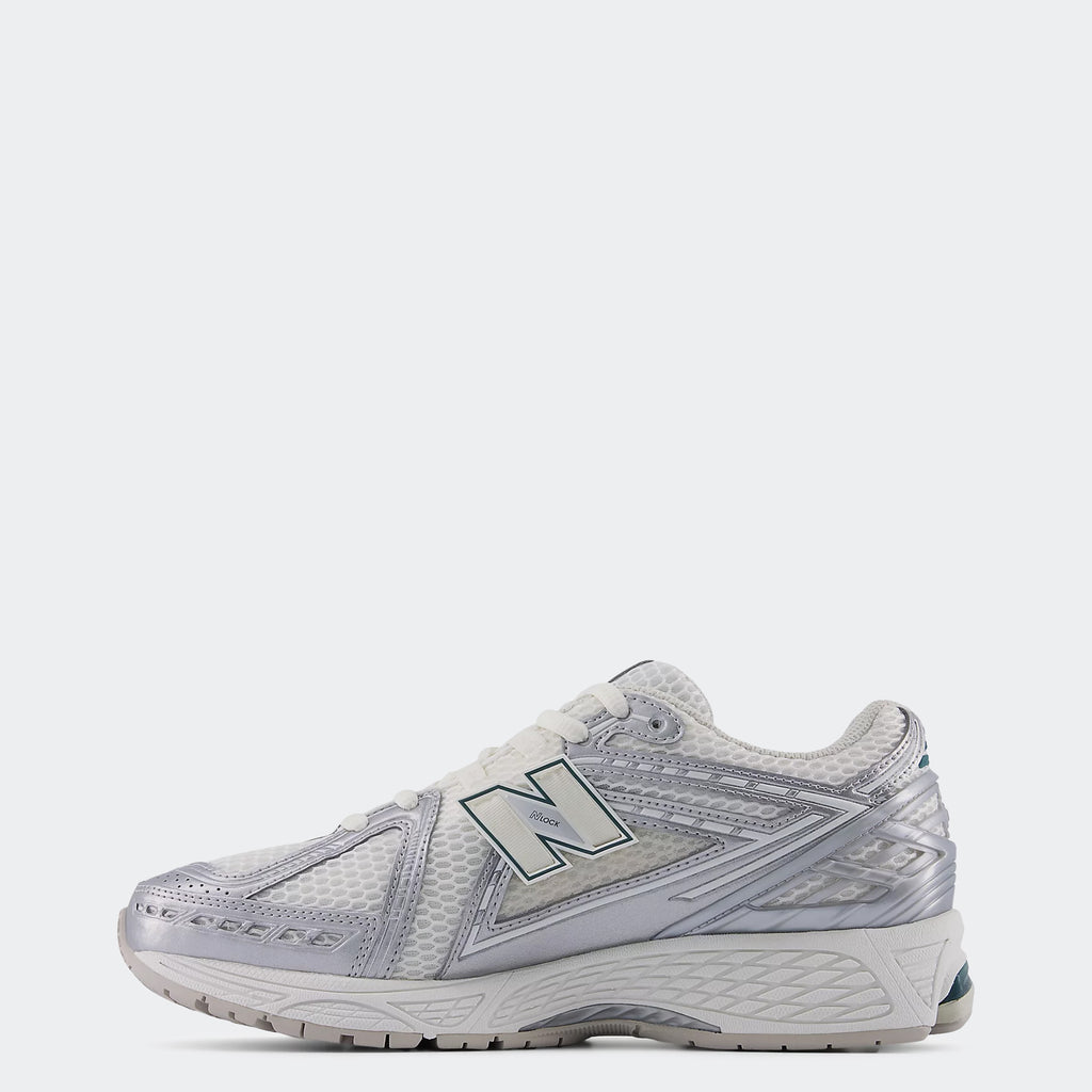 Unisex New Balance 1906R Shoes Silver Metallic