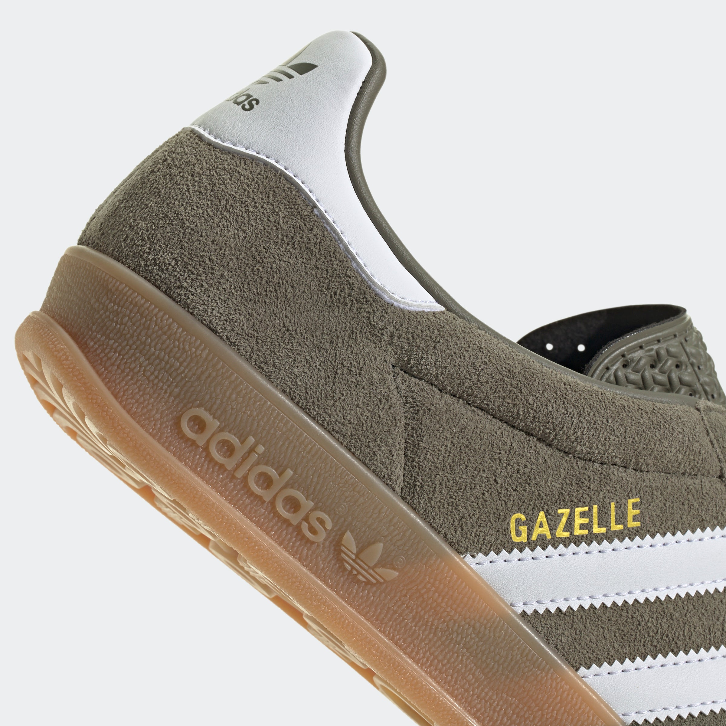 Unisex adidas Originals Gazelle Indoor Shoes Olive Strata