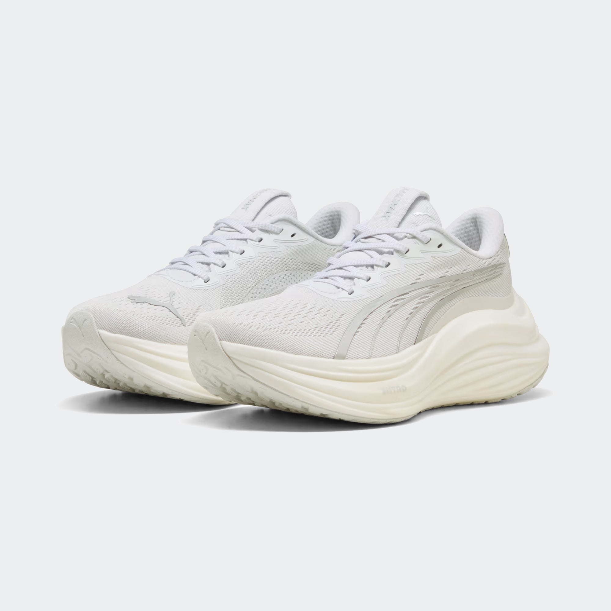Women's PUMA MagMax NITRO Road Running Shoes White / Silver