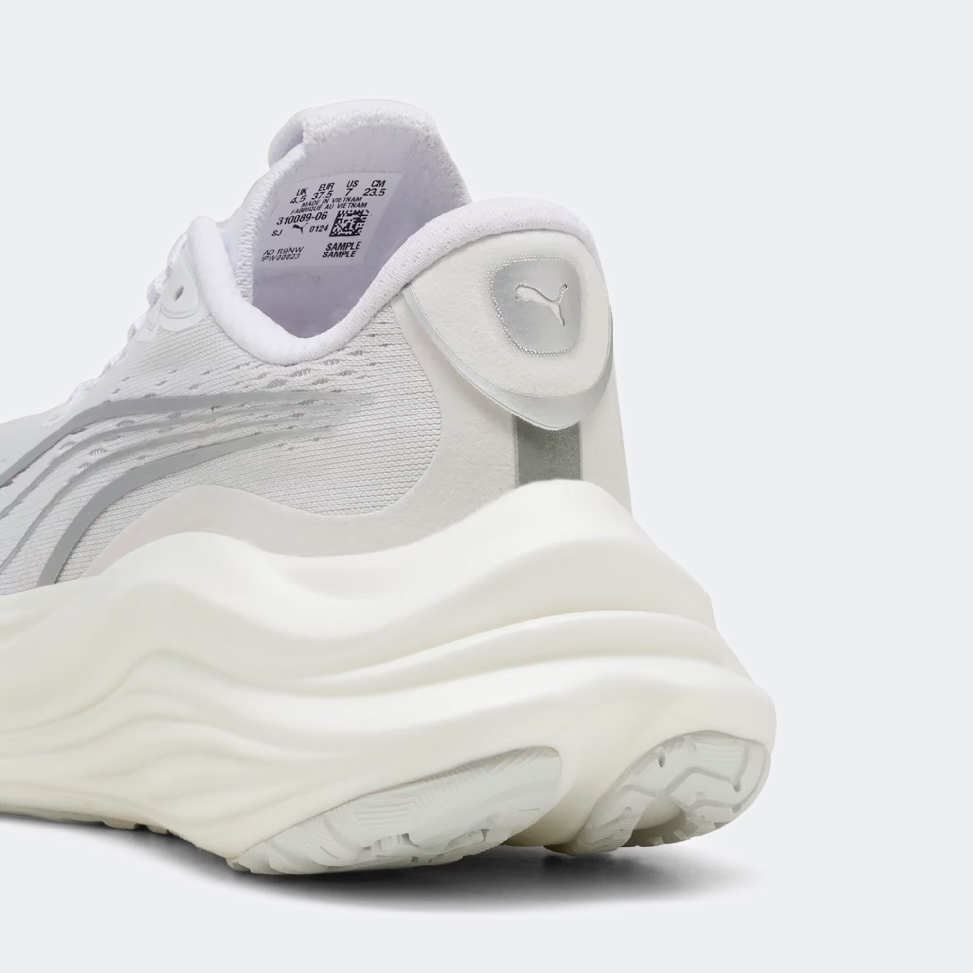 Women's PUMA MagMax NITRO Road Running Shoes White / Silver