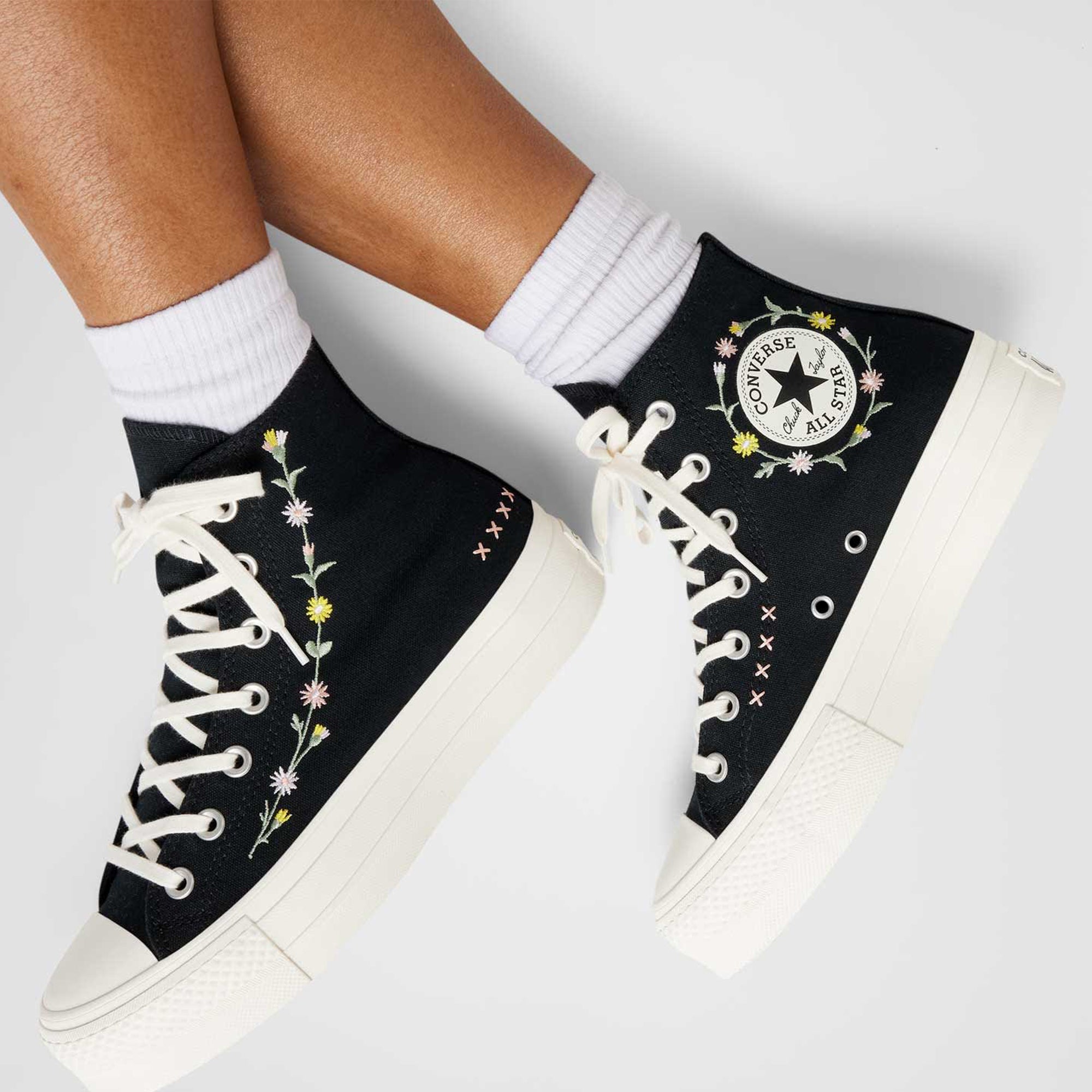 Women's Converse Chuck Taylor All Star Lift Floral Embroidery High Top Shoes Black / Egret / Flamingo Fade