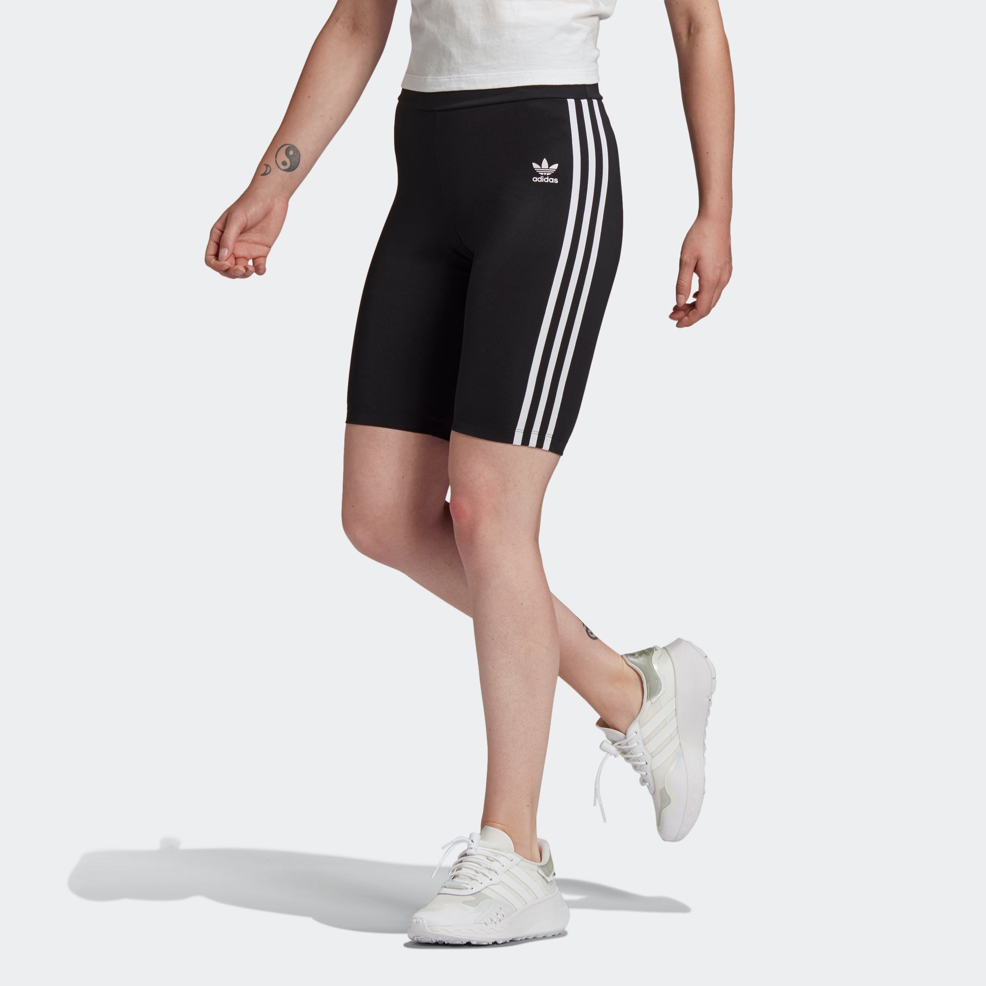 Women’s adidas Originals Adicolor Primeblue Biker Shorts