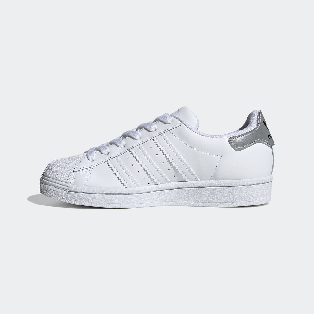 Kids' adidas Originals Superstar Shoes White