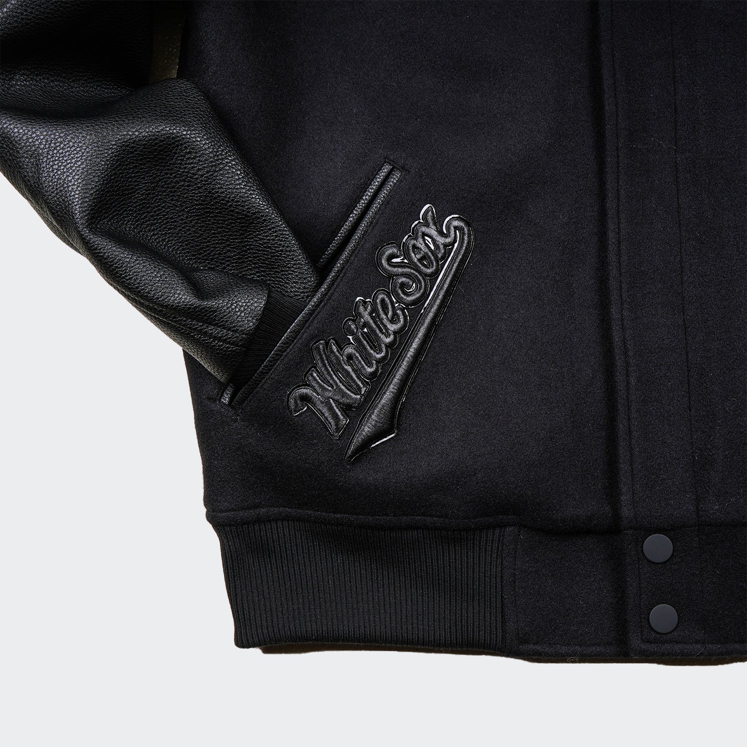 Men’s Pro Standard Chicago White Sox Varsity Jacket Triple Black