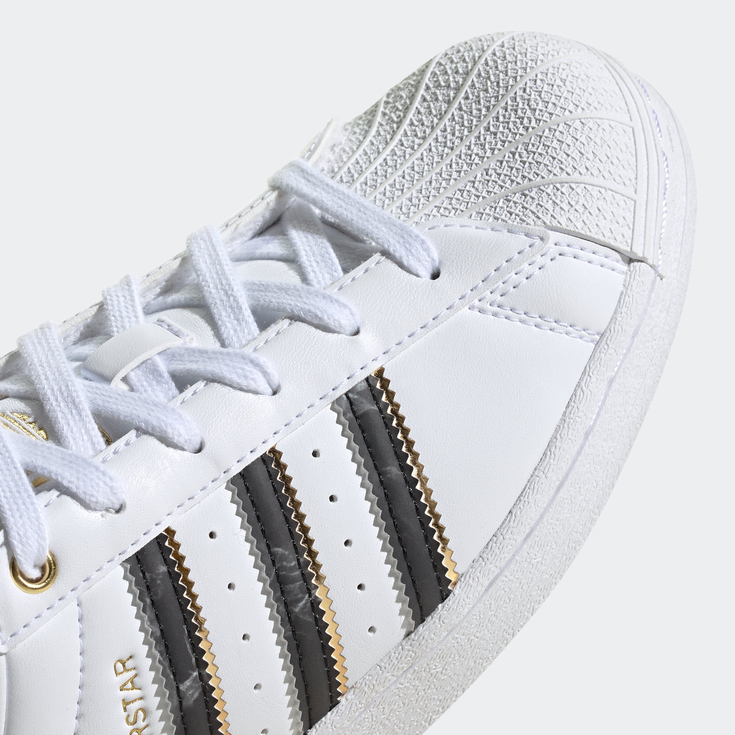 Women's adidas Originals Superstar Shoes White