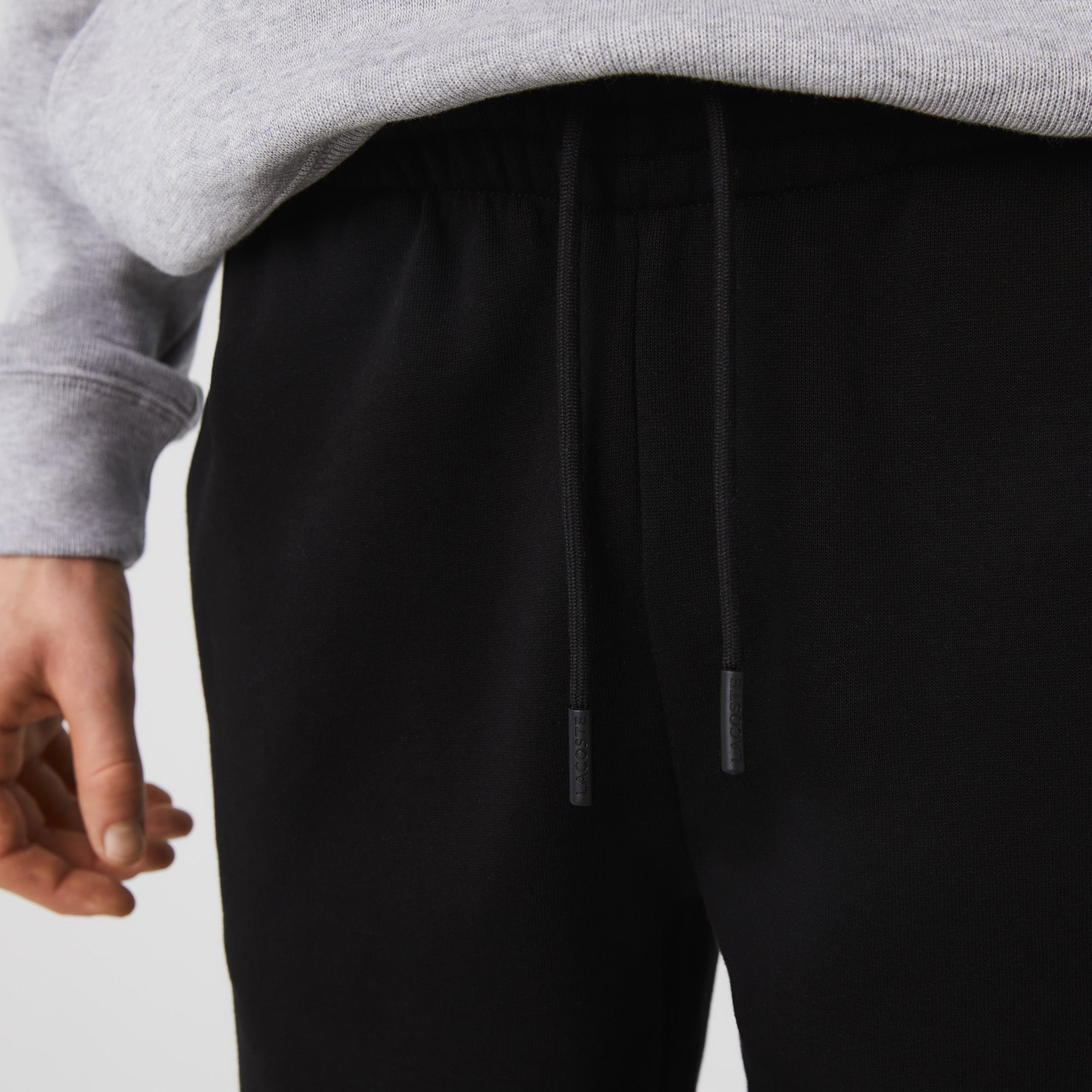 Men's Lacoste Tapered Fit Fleece Trackpants Black