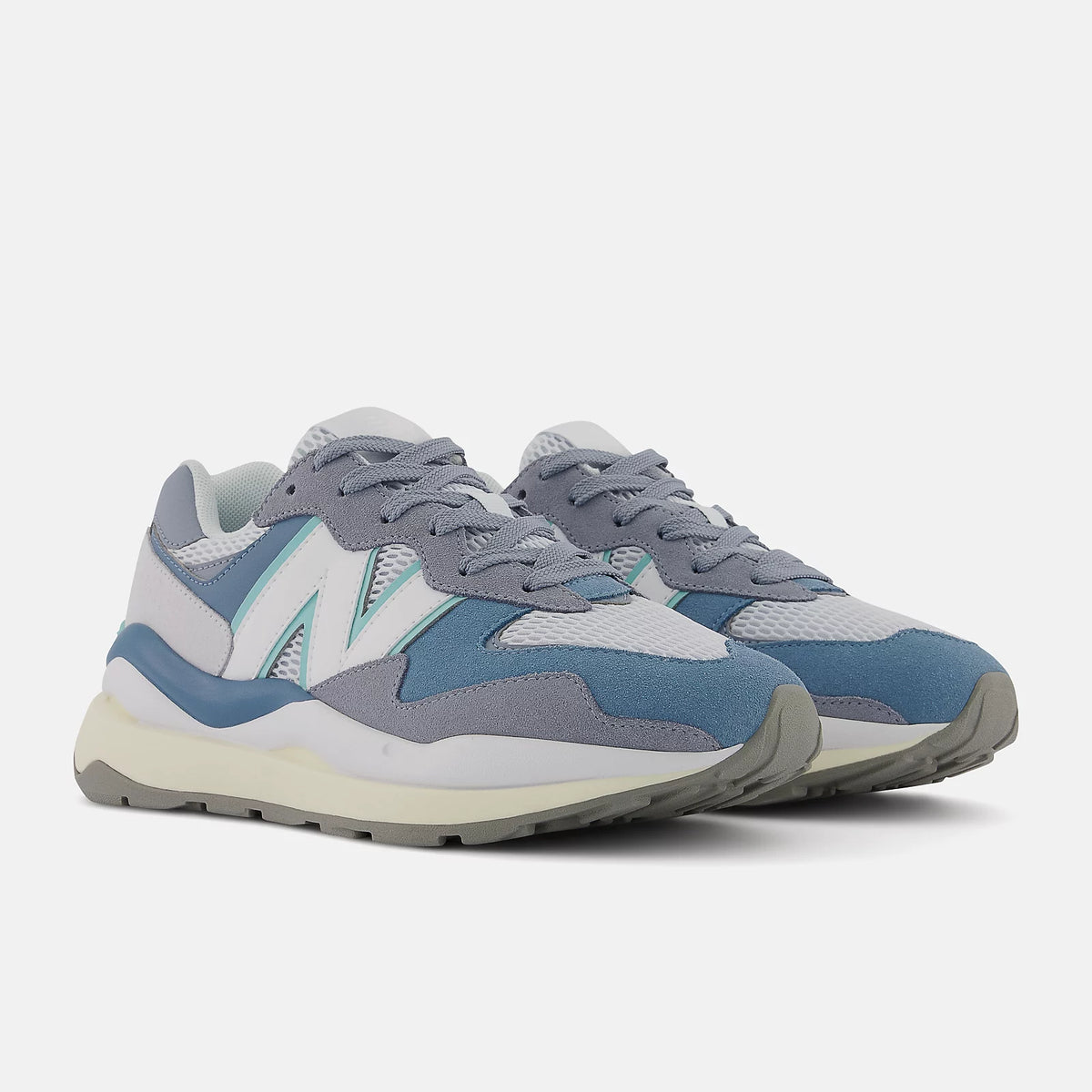 Women's New Balance 57/40 Shoes Sea Smoke