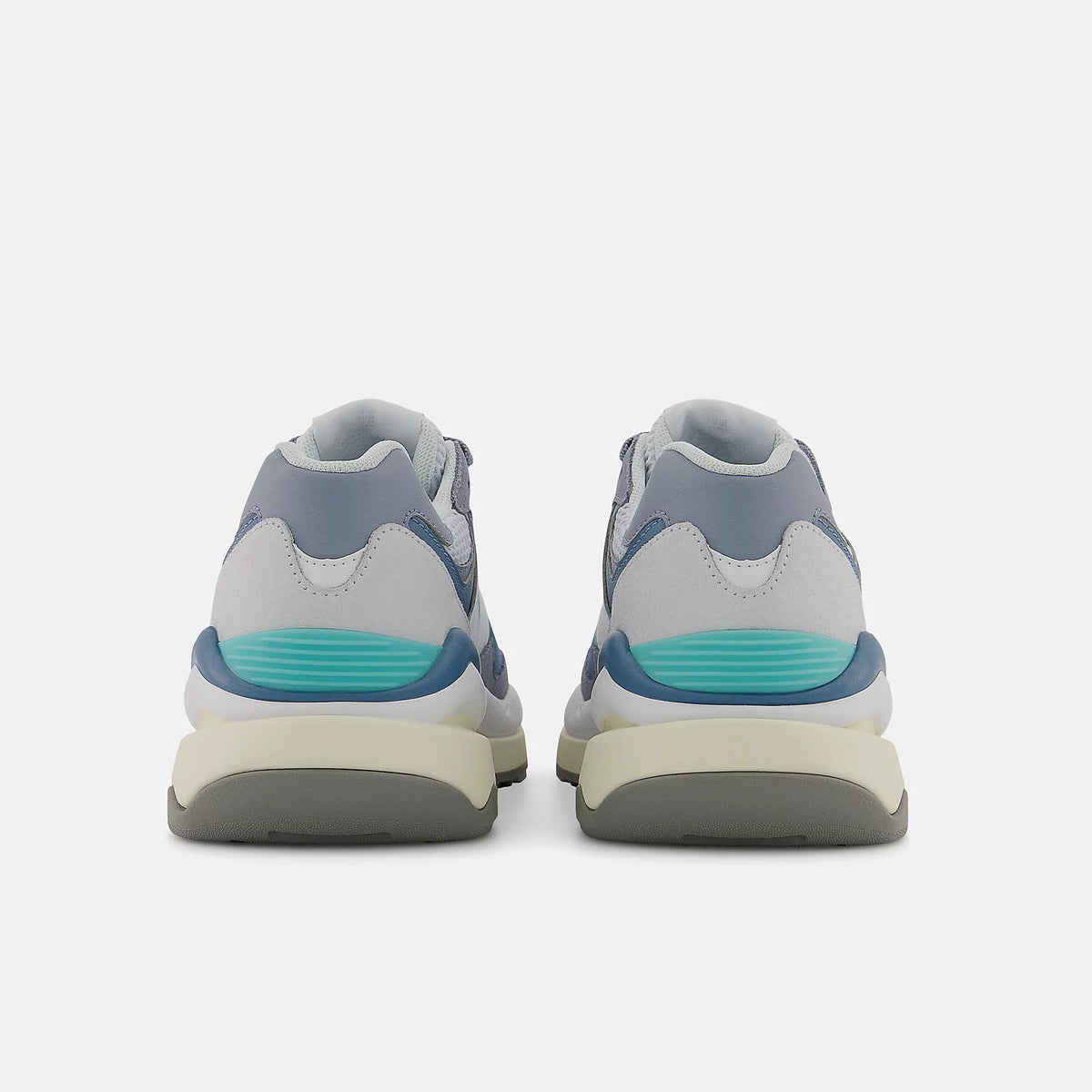 Women's New Balance 57/40 Shoes Sea Smoke